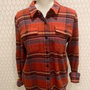 Patagonia Plaid Women's Flannel Button-Up